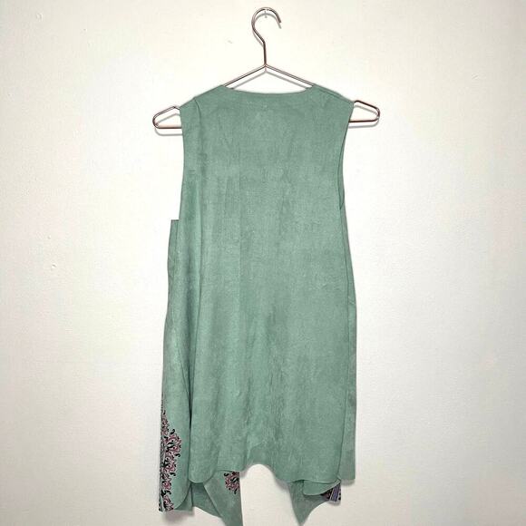 Boho Vixen Vest Faux Suede Embellished Sage Size S - Picture 6 of 11
